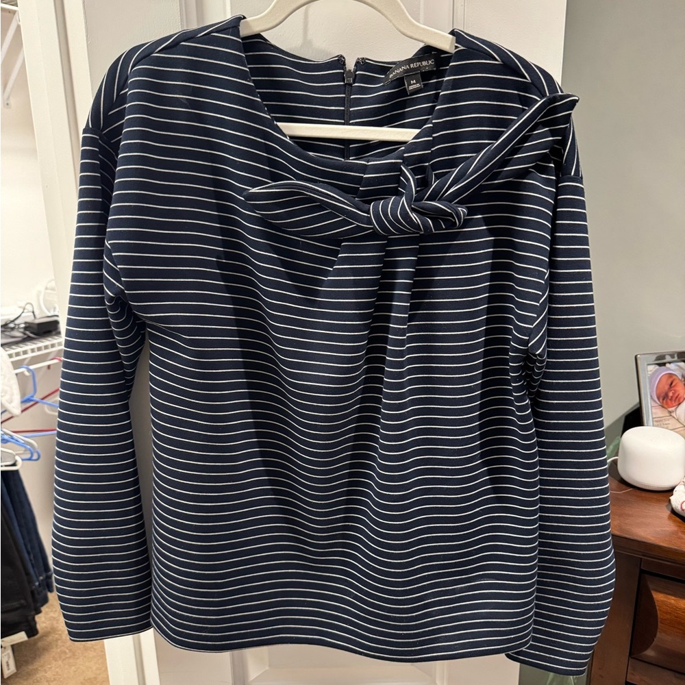 Banana Republic Bow Front Sweatshirt